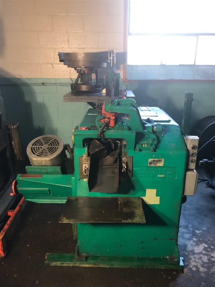 ECONOMY 4600 AUTOMATIC POINTING MACHINE