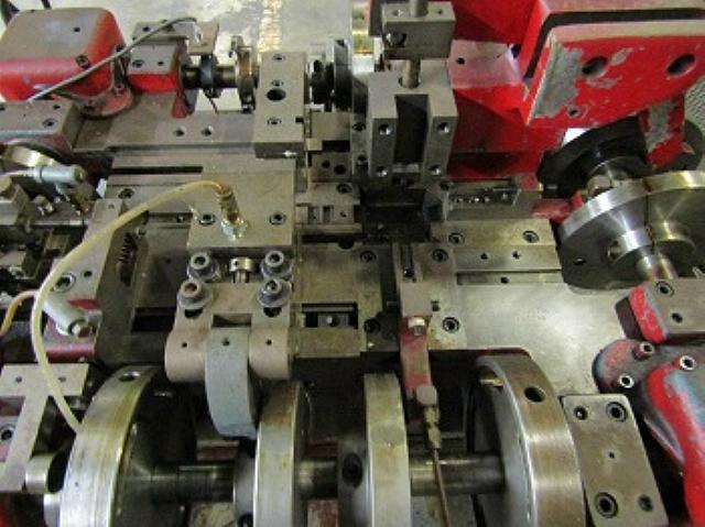 NILSON 700L 4-SLIDE WIRE FORMING MACHINE