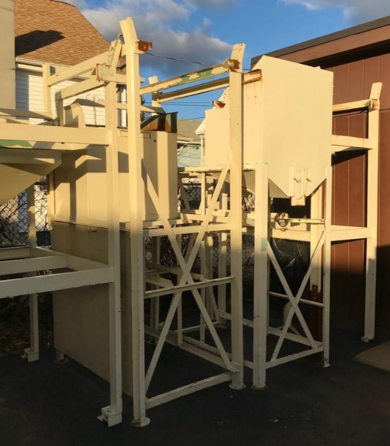 POWELL BULK FEEDER STANDS