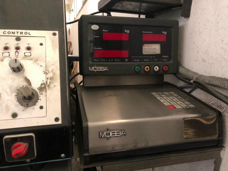 MOBAY CORP SEMI-AUTOMATIC PACKAGING MACHINE