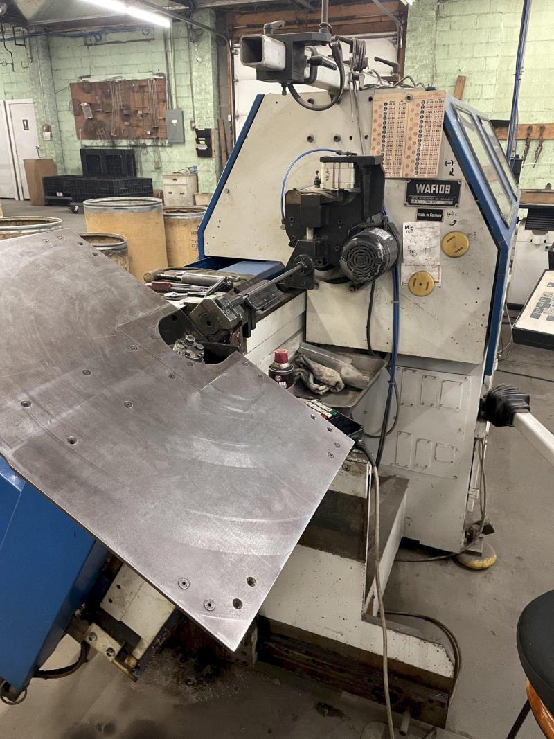 WAFIOS BM4 CNC WIRE FORMER