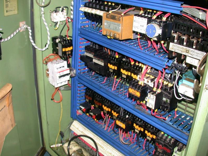 FIDE TF38 3 DIE 3 BLOW PROGRESSIVE HEADER