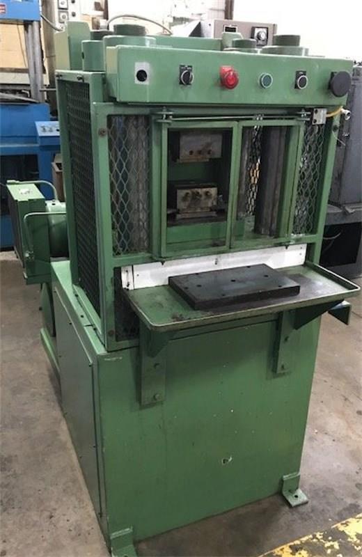 MODERN 4-POST HYDRAULIC HOBBING PRESS
