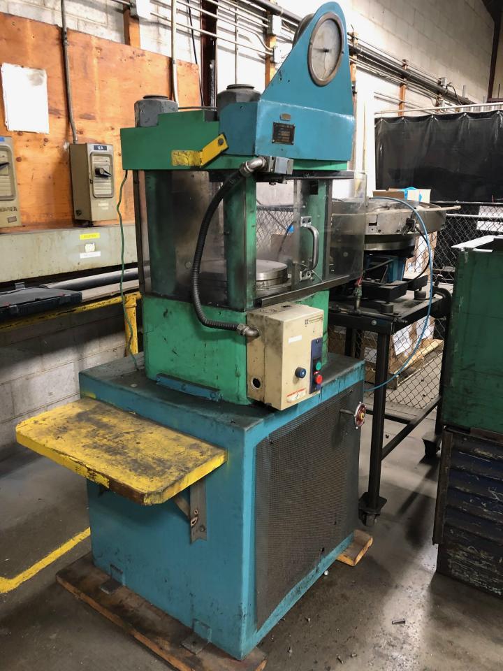 M\/RAD M13A1G 4-POST HYDRAULIC HOBBING PRESS