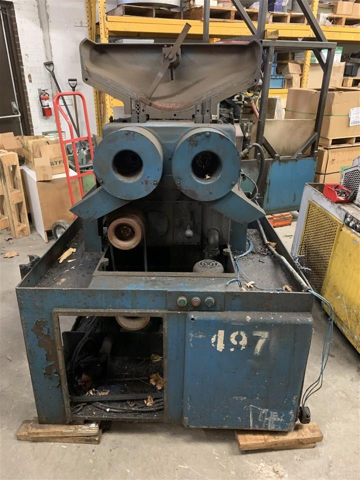 NUTAP MAS-14 NUT TAPPING MACHINE