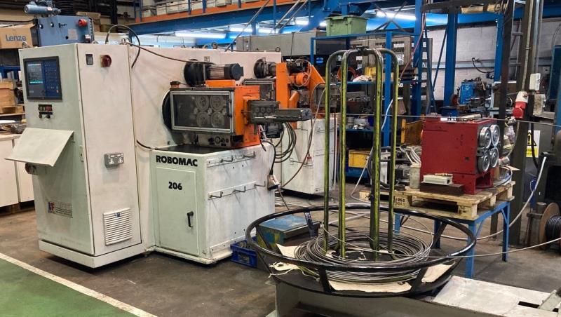 LATOUR ROBOMAC 206 3D CNC WIRE BENDER