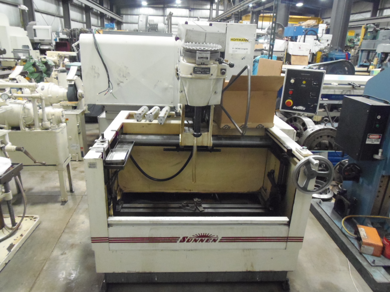 SUNNEN CV-616 CYLINDER KING VERTICAL HONE, NEW 1995, 3 MANDRELS AND TOOLING