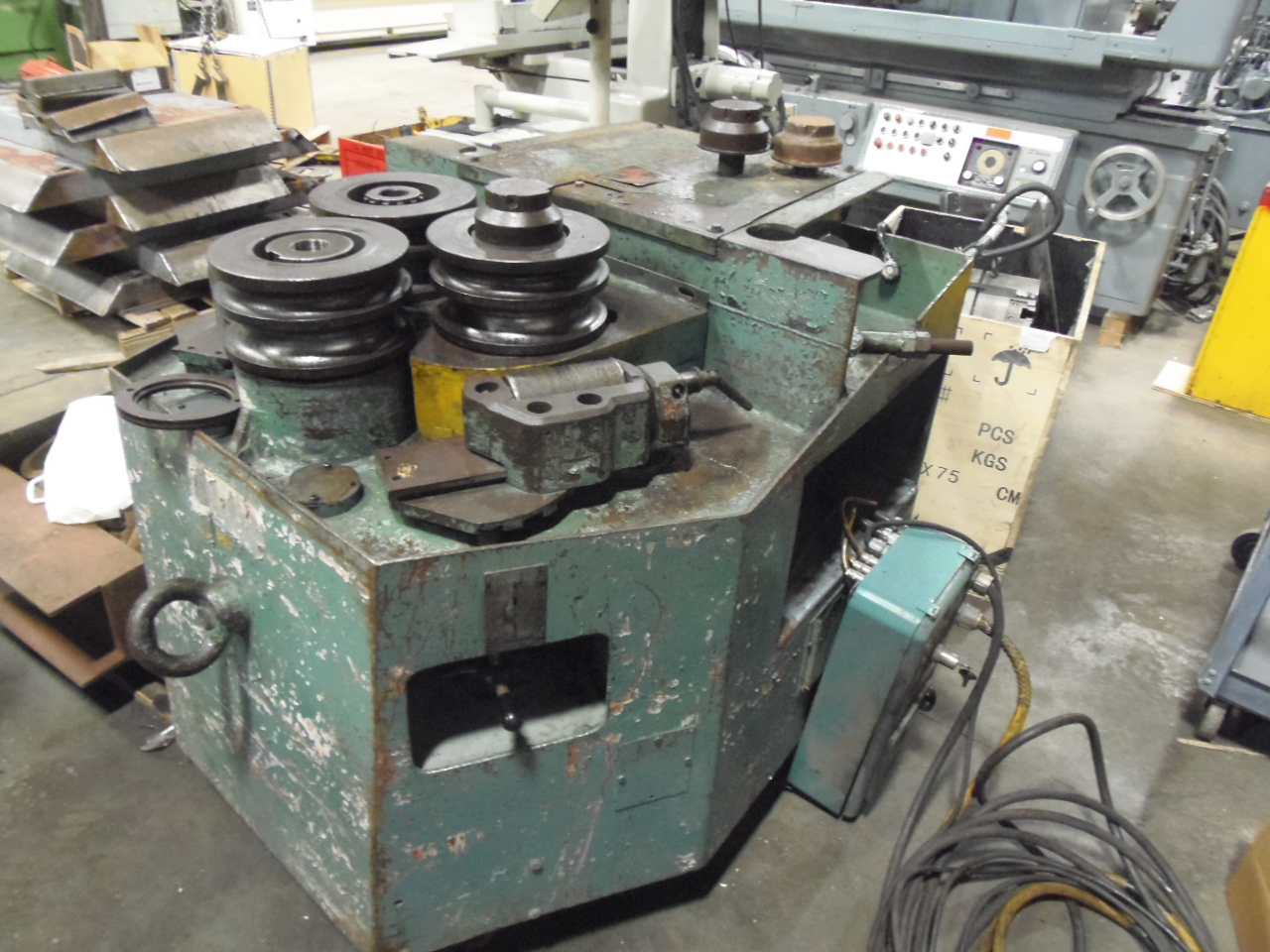 PULLMAX Z31, HORIZ/VERTICAL, 3" X 3" X 3/8", TOOLING