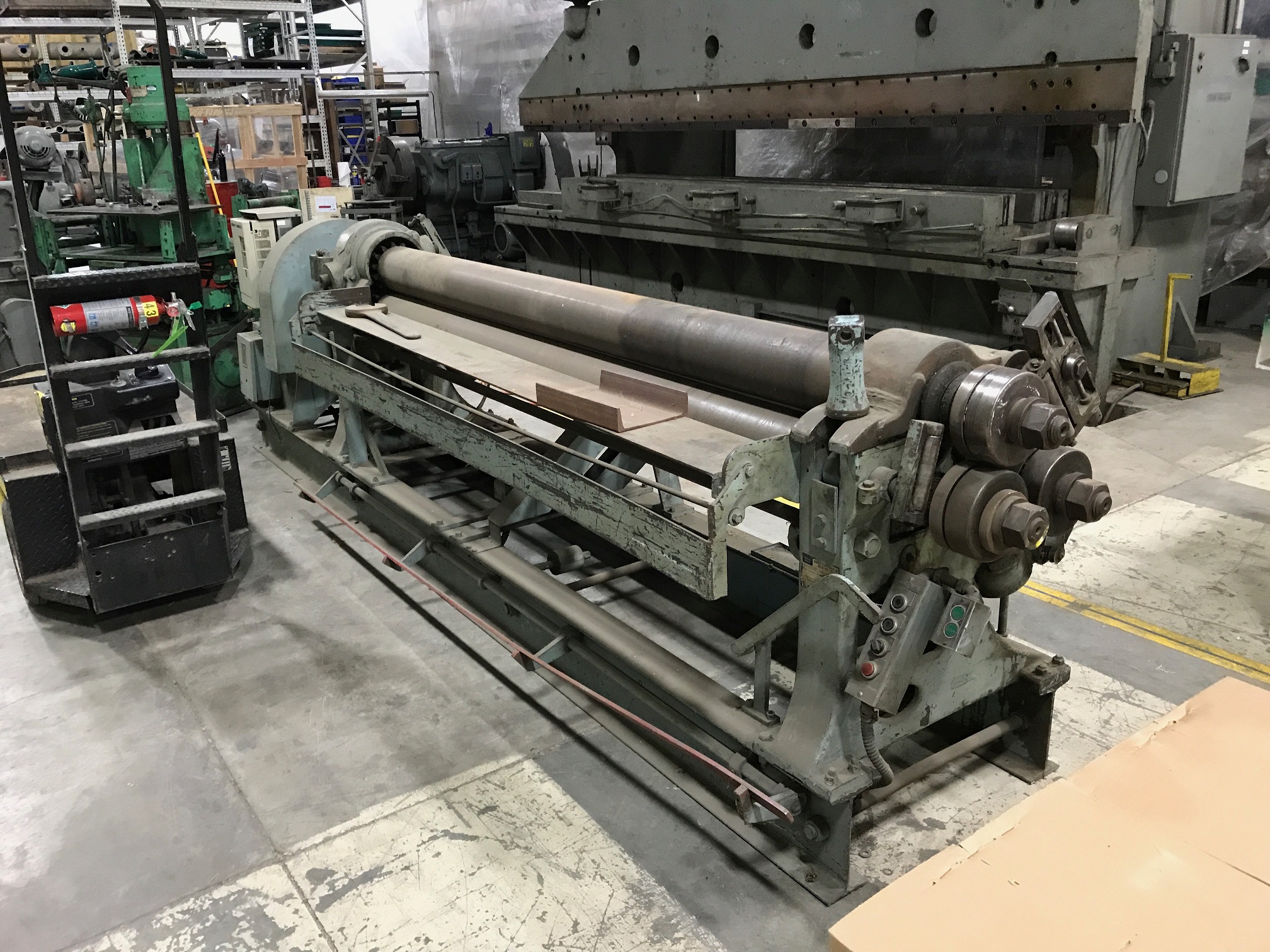 3/16" x 8' HENDLEY ROLL, MODEL 4-G, 7" ROLLS, INITIAL PINCH, 2" X 2" X 1/4" ANGLE ROLL ATTACHMENT