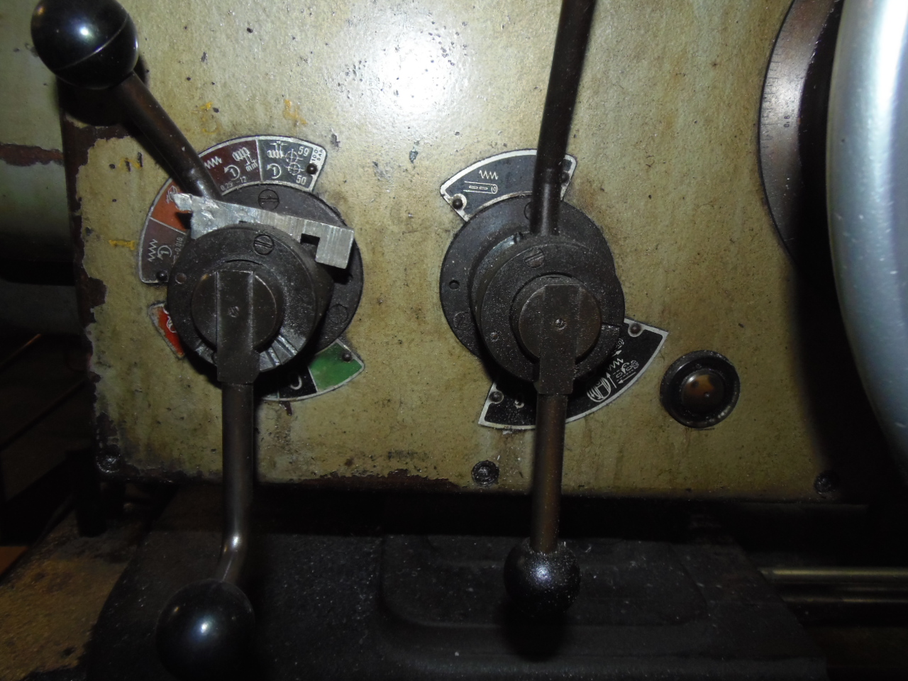 3.93" TOS HORIZONTAL TABLE TYPE BORING MILL, MODEL H100A, 49" x 49" TABLE, 6-900 RPM, 1965
