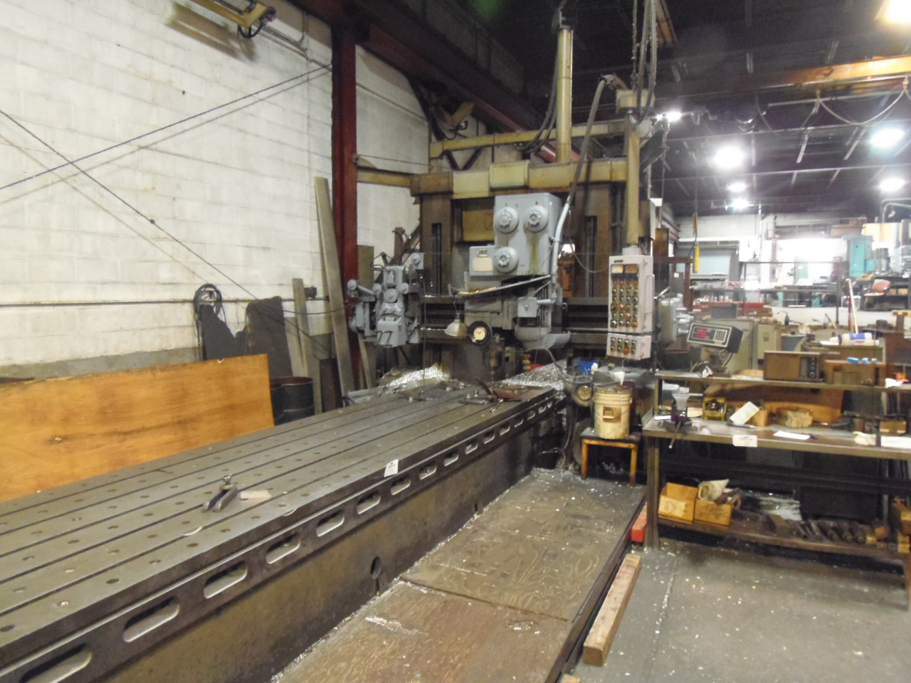 G & L FUTURMILL PLANER MILL, 2 SIDE HEADS, 44" x 192" TABLE, DRO