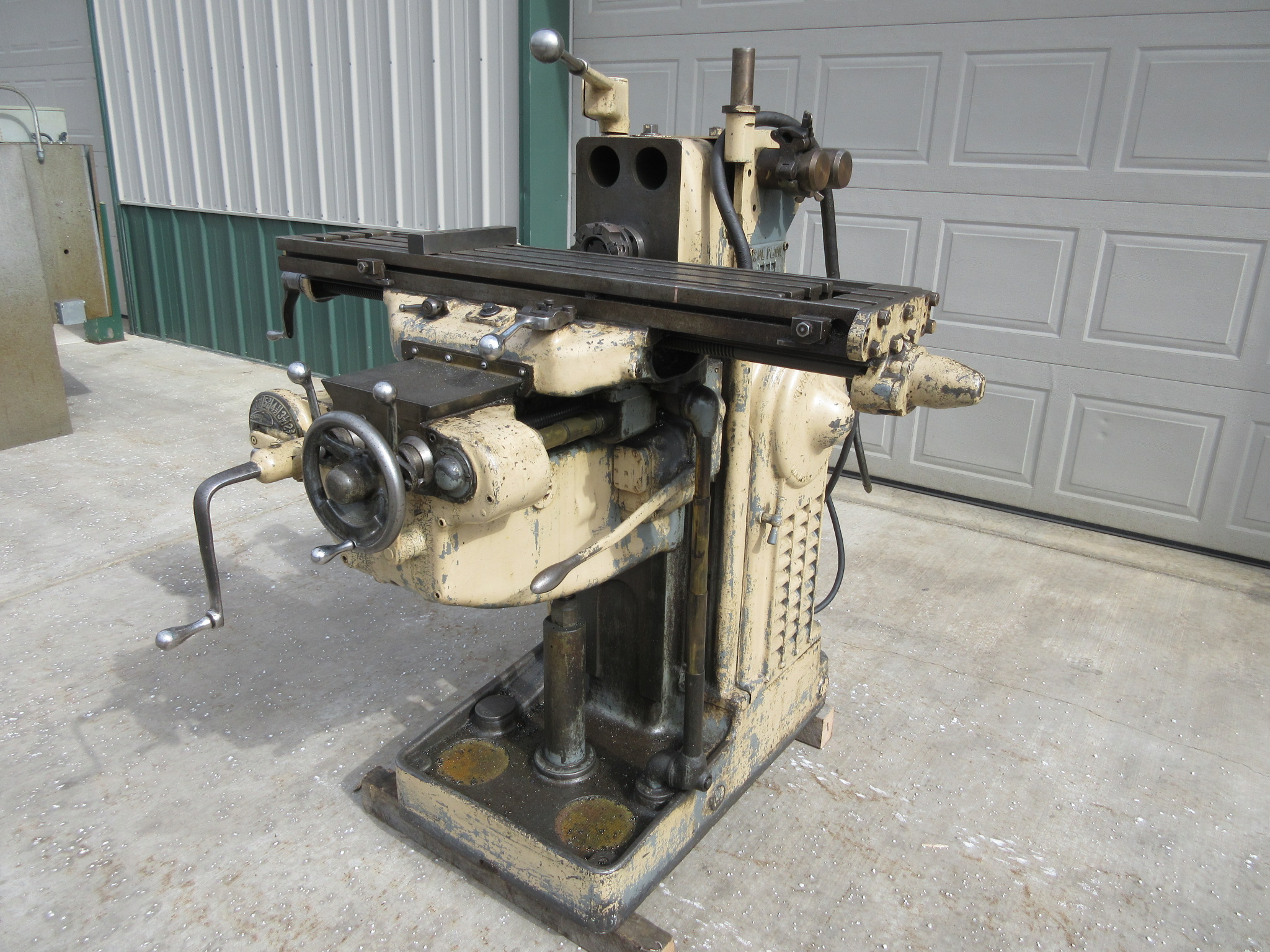 K & T 2HL PLAIN HORIZONTAL MILL