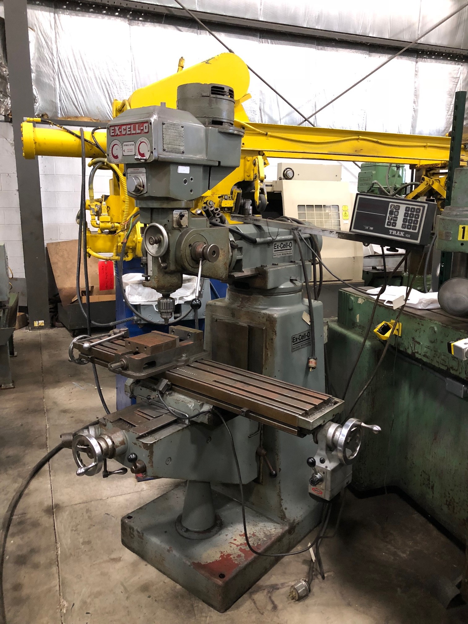 EX-CELL0 602, 9 X 50 TABLE, TRAK DRO, POWERFEED X, VARY SPEED, TOOLING
