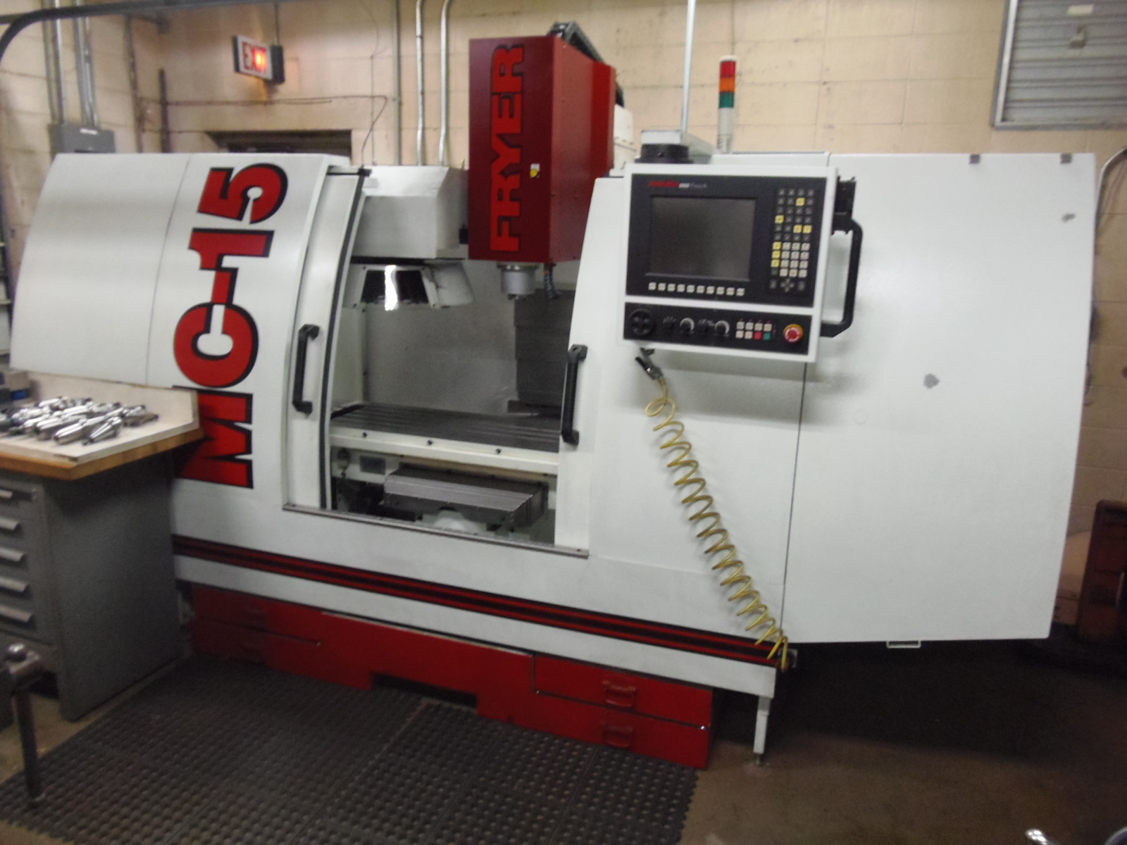 FRYER MC-15E, 2004, LESS THAN 100 HOURS USE, 20X40X22, 12 ATC, TOOLING, ANILAM 6000