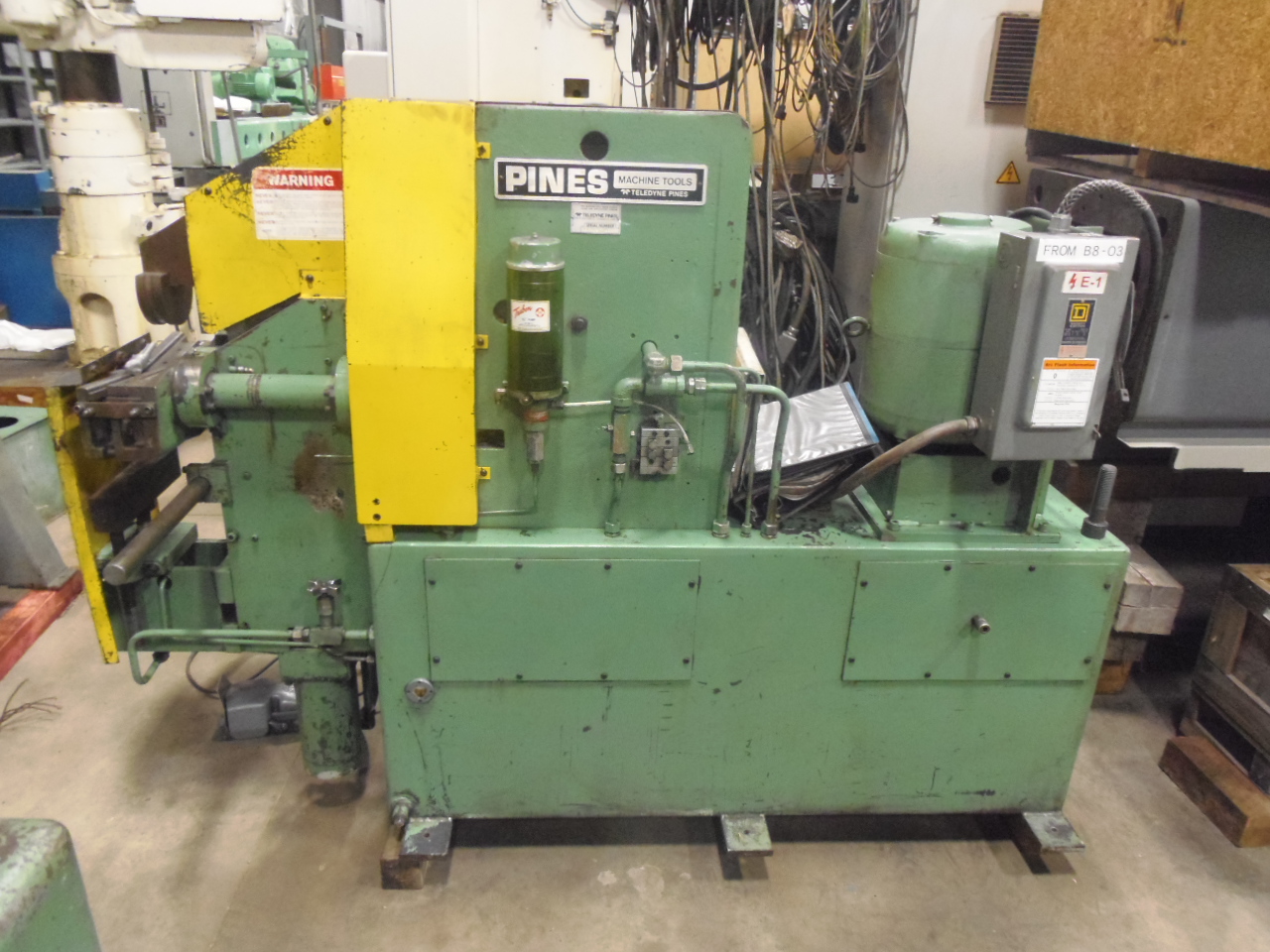 PINES 3T VERTICAL TUBE BENDER, 3 TON, 1" OD x .065" WALL, 3.5" MAX CLR, 1974