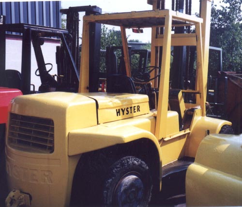 13,500 LB. HYSTER, 2 SPEED, 146" LIFT, GAS OR PROPANE, 1981