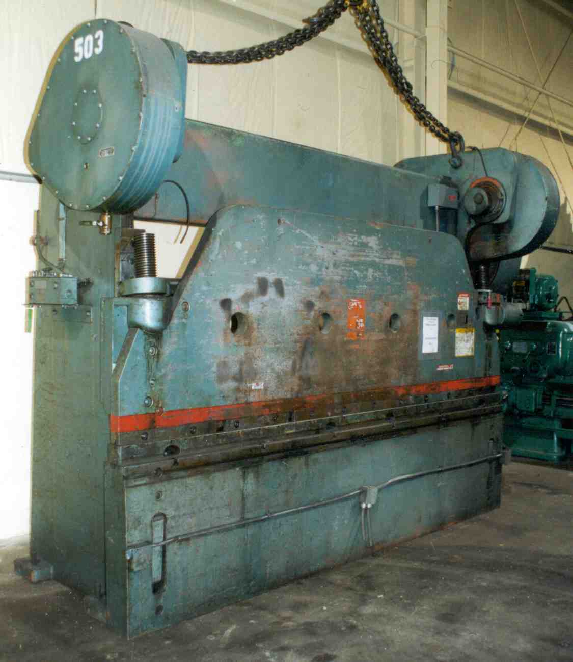 225 Ton, Ccincinnati, No. #9,O.A. 12', B.H. 10'6", STR.3", S.H. 12", 8" throat