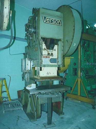 110 Ton, VERSON, 1969,S.H. 18", STR. 8", ADJ. 5", 40 SPM