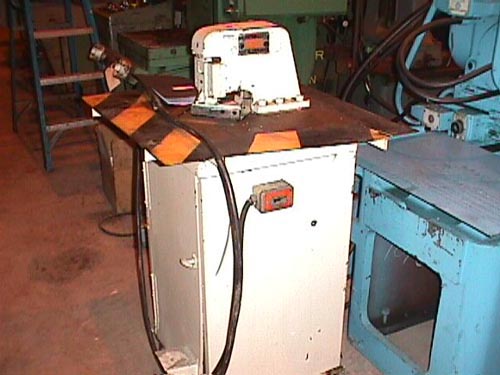 16 GA. X 6"WHITNEY JENSEN MODEL 200 POWER NOTCHER