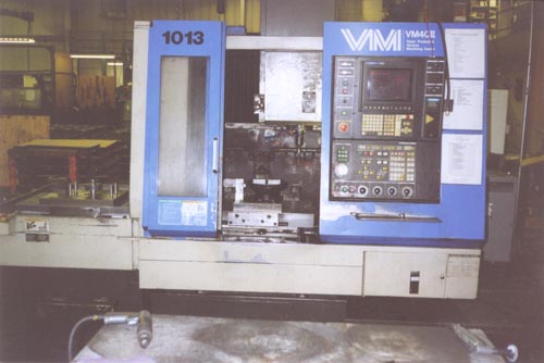 HITACHI SEIKI VM40II,2 PALLETS,8000 RPM,40 TAPER,PROBE,SEICOS 32 BIT CONTROL,95