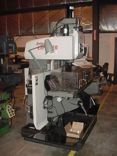 BRIDGEPORT MDL EXPLORER X26, DX32 CONTROL, 16"x50" TBL, 3 HP, 4200 RPM, 2000