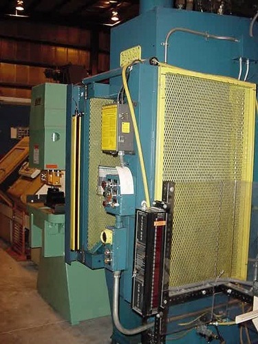 25 Ton HANNIFIN MDL.F250, 24"Str,25"DLO,24"F-Bx30"L-R,MAIN MOTOR 15HP,IN-FRAME H