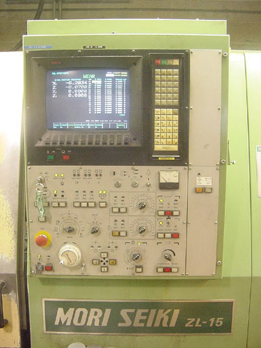 MORI SEIKI,ZL-15,4 AXIS,FANUC IITT,18.9"SW,23.4"CC,5K RPM,CHIP CONV,20HP,(2),88