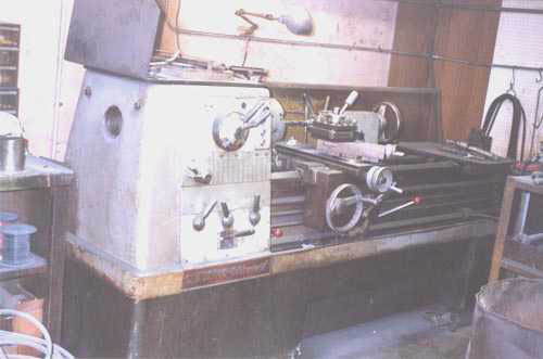 17" x 60" cc, CLAUSING COLCHESTER, 10" 6-JAW, 1600 RPM, 3"HOLE,IN/MM, 1972,