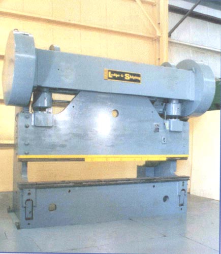 300 Ton,LODGE & SHIPLEY,# 200A10,4" STROKE, 12"SHUT HEIGHT,12" THROAT DEPT,1967