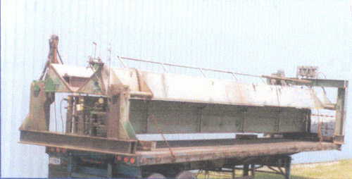 3/8" X 40' JET LINE, 42" TABLE HEIGHT, 1976, 480" TRAVEL, 3/8" MILD STEEL, 600 AMP POWER SOURCE