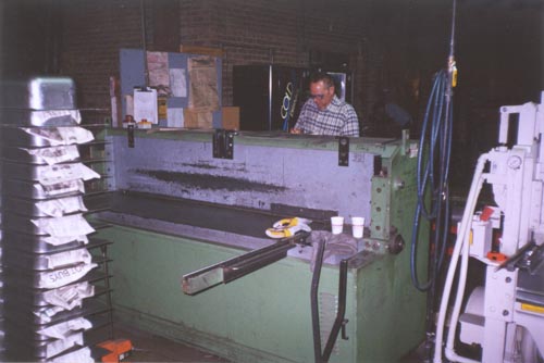 16 GA. x 6', GUIFIL,HYDRAULIC SHEAR, 36" SQ. ARM, BACK GAUGE, 1996,