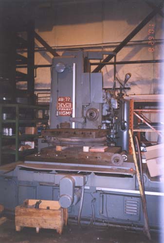 4", DEVLIEG, No. 4B-72, 1956,ROTARY TABLE, SUB TABLE AND 2 AXIS DRO
