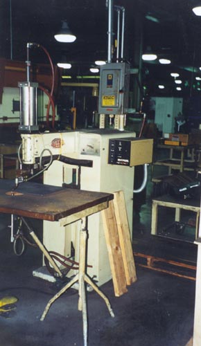 35 KVA, PEER AP335, 28" THROAT, ENTRON CONTROL