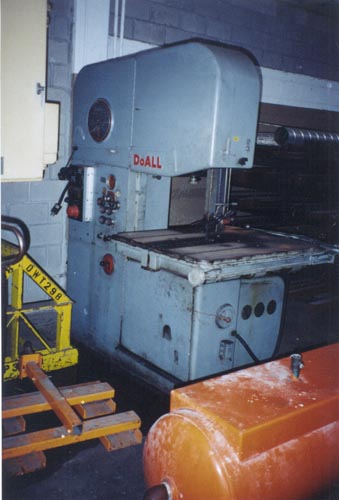 26" x DO-ALL, No. 26-3, 1955, 13" THICKNESS, WELDER, VARY SPEED