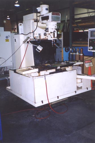 COMET MV-5, 30"X, 20"Y, 20"Z, MITS 520A CTRL 3 AXIS, 42 X 13 TBL, 1995