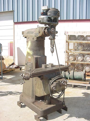 BRIDGEPORT W/TREE HEAD, 1/2 HP, 9" X 36" TBL, 3500 RPM, INEXPENSIVE
