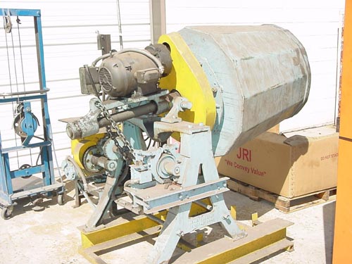 HENDERSON 8 CU. FT. OCTAGON BARREL 26"X29", POWER TILT,3HP,POLYURETHANE LINING