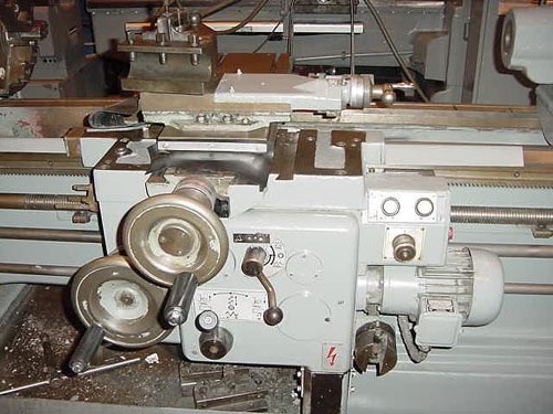 18" X 40" WMW, INCH/METRIC/RAPIDS, 10" 3-JAW CHUCK