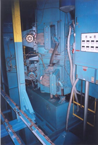 1992 5' X 5' WHEELABRATOR, PASS THRU, MONORAIL, 8 WHEELS