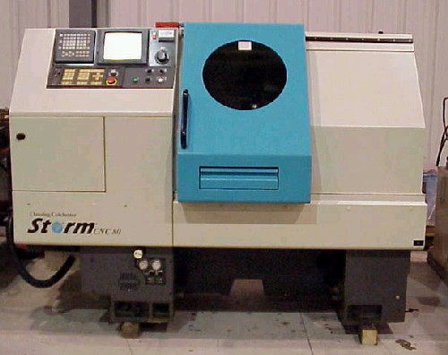 CLAUSING COLCHESTER STORM 80, FANUC 21iT, 16.5" SW, 14"CC, 6"CHUCK, 6000 RPM, BARFEED, '98