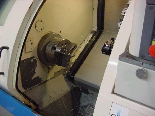 OKUMA CROWN S, OSP-U10L, 21.6" SW, 20"CC, 15 HP, 4200 RPM, CHIP, FLOPPY, 1999