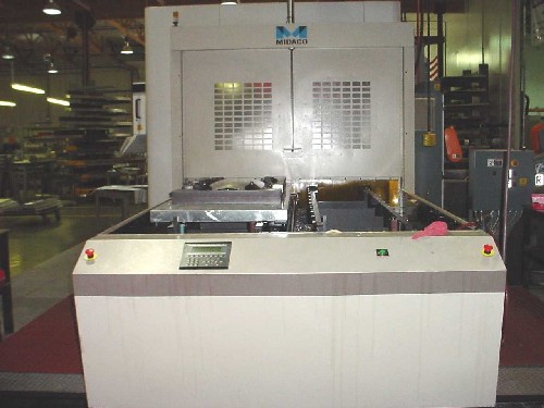 CINCINCINNATI LANCER 5V-2000, ACRA 2100, 80"X x 30"Y x 30"Z x Â±40ÂºA x Â±40ÂºB, 1000 PSI THRU, APC, 99