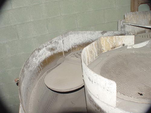14 CU. FT. SWECO #FMD-14LR, BOWL TYPE W/PARTS SEPARATION, 60" DIA., 5 HP, COOLANT, 1977