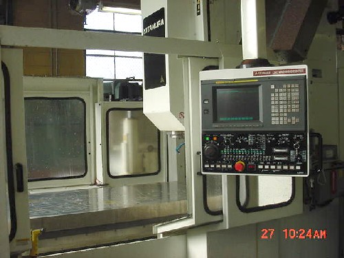 KITAMURA BRIDGECENTER 8, FANUC 15M, 80" x 42.7" x 27.9", 6000 RPM, SCALES, TOOLING, '98