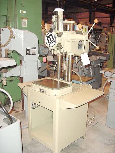 No. 1D BURGMASTER, 1/2" CAPACITY, 6 SPINDLE, ON STAND