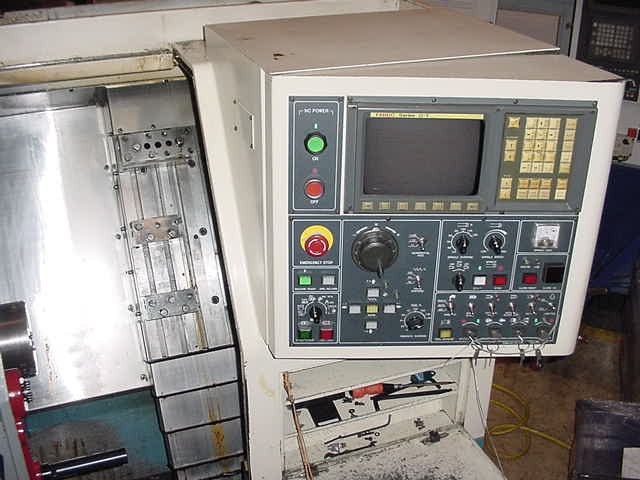 DAEWOO PUMA 6G, FANUC OTC, 19.7" SWNG, 9" MAX LENGTH, 6000 RPM, CHIP, 1996