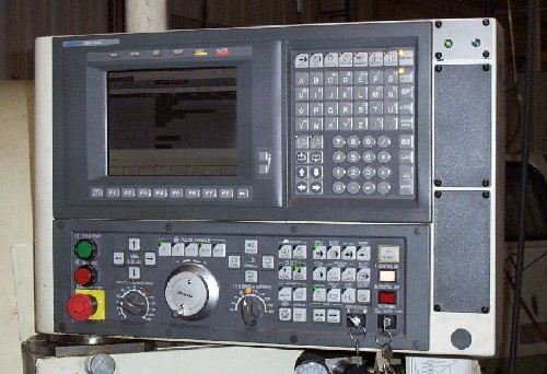 OKUMA CROWN SBB, OSP-700L, 21.6"SW, 20"CC, 22 HP, 3.1" BORE, 12" CHUCK, IGF '98