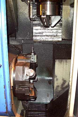 HITACHI SEIKI CS-20, 8" CHUCK, 5000 RPM, AUTO LOADER SYSTEM, CHIP CONVEYOR, '99