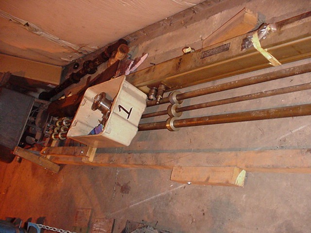 OKUMA LC-20/2SC, OSP5000L, 10" CHUCK, TWIN TURRETS, OMNIBAR BARFEED, CHIP, '86