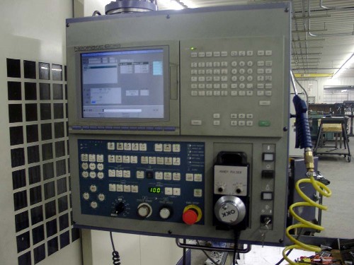OKK VM-7, NEOMATIC, 60" x 30" x 30", 8000 RPM, CAT 50, 1999